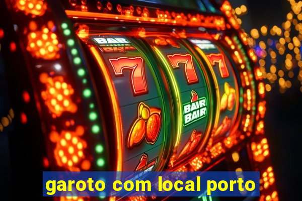 garoto com local porto